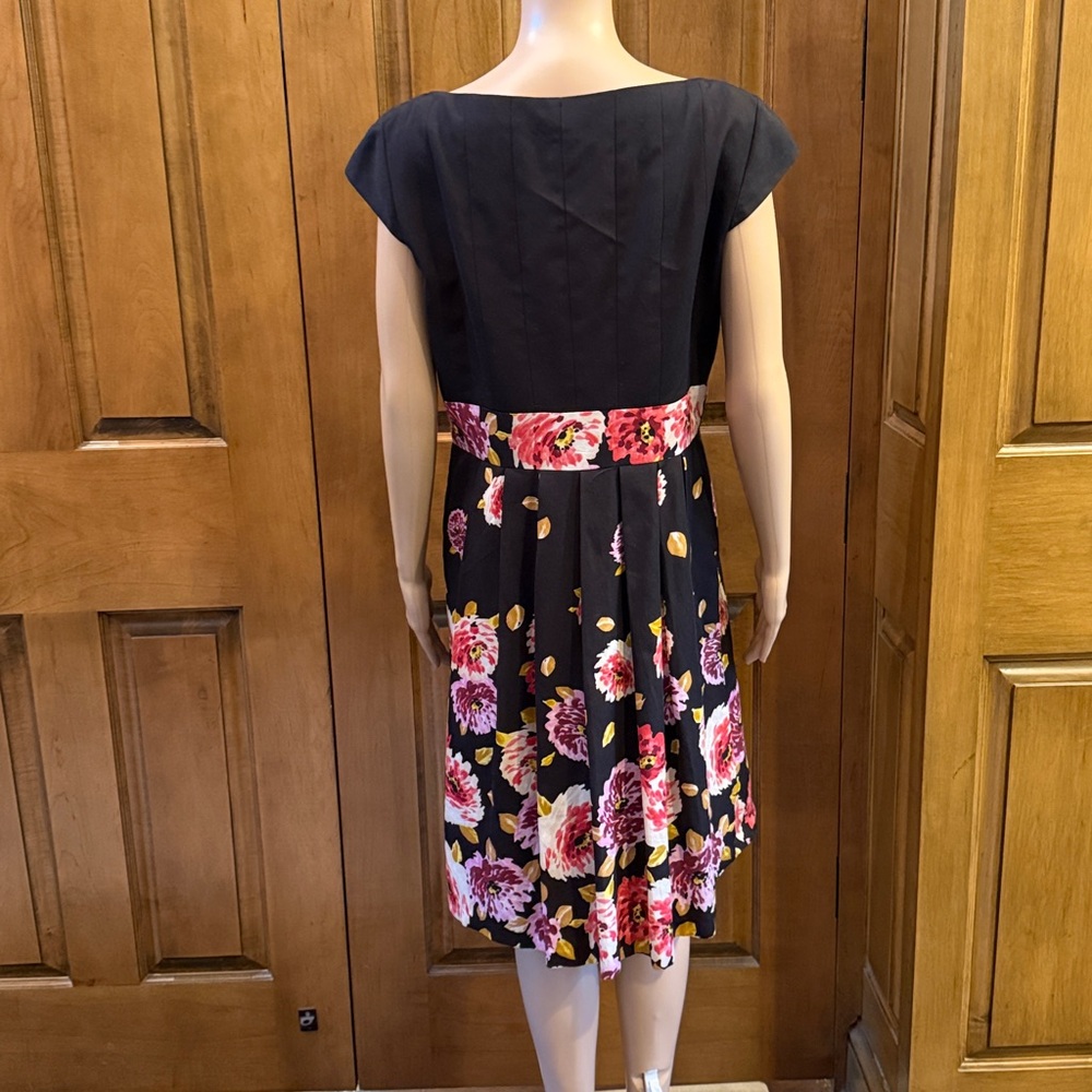 Kay Unger Dress. Size 12 - Picture 3 of 10